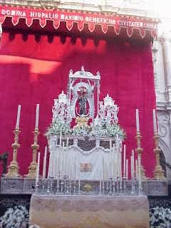 Altar de la Hiniesta en la Plaza de San Francisco