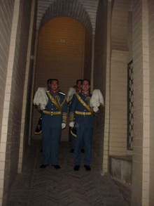 Bajando las rampas de la Giralda