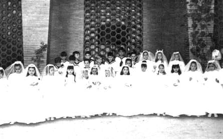 1966: Colegio de la Sagrada Familia -Sevilla-Comuniones